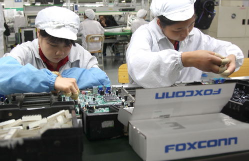 Foxconn to hire 50,000 more employees despite big layoffs